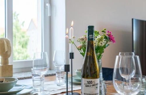 Schkeuditz Apartment | LE Vacation 3-Room-Apartment 67qm, Küche, Netflix, Free-TV