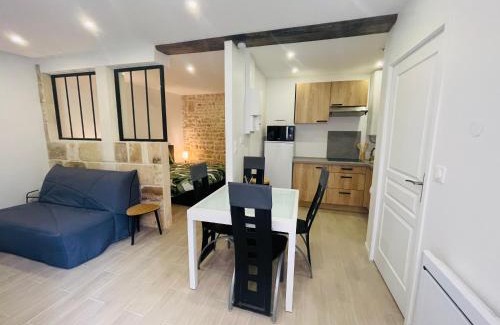 Saint-Jean-d'Angely House | Le Valentin