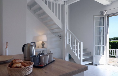 Saint-Meloir-des-Ondes Villa | Le Vaulérault