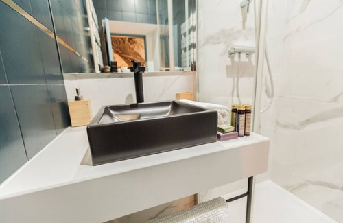 Faubourg Sud Apartment | Le Victor.