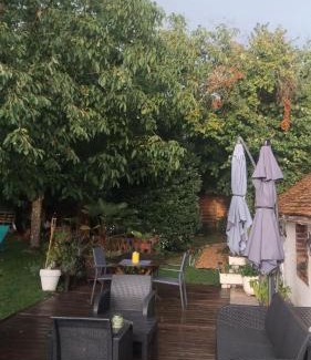 Ervauville House | LE VIEIL HERMITAGE