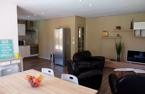 Cornillon Apartment | Le Vieil Olivier 1