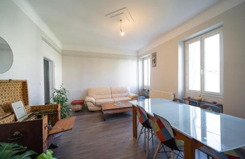 Aureilhan Apartment | LE VIEUX MOULIN