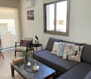 Larnaca City Centre Apartment | Le Voyageur II
