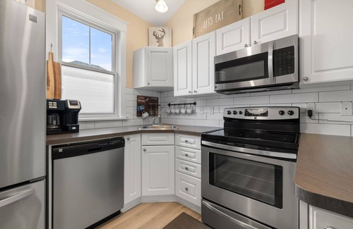 Cherry Valley House | Le Wapiti - 75 Butternut
