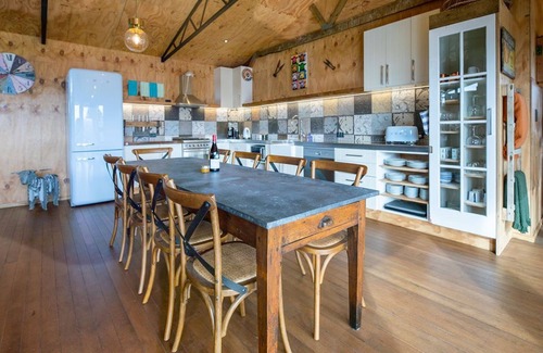 Wellsford House | Le Woolshed - Luxury and Leisure