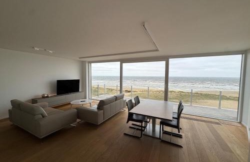 Koksijde Apartment | Le Zilt Appartement rénové deux chambres vue mer et dune avec parking privé à La Panne by La Conciergerie