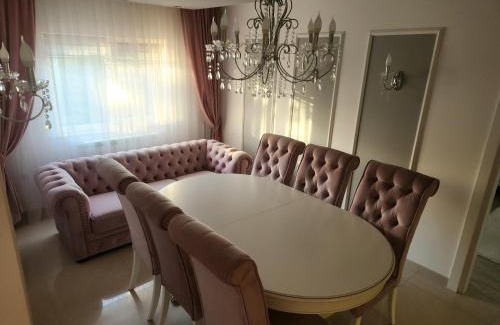 Scheia Apartment | Lea Residence