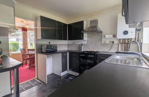Harborne Apartment | Leabon Grove House - 3 bed 1 and half bath