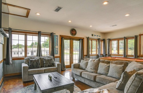 Diamond City Condo | Lead Hill Vacation Rental: Walk to Lake!