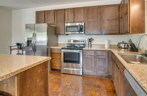 Diamond City Condo | Lead Hill Vacation Rental: Walk to Lake!