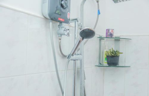 Thalaramba Villa | Leafy Villa