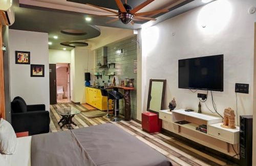 Mahipalpur Extension Apartment | Leafyinn Stylish Studio