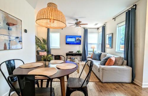 Biddleville Apartment | League Flats at Historic West End