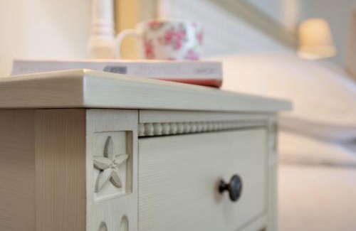 Newton by the Sea House | Leaholme Cottage - fabulous coastal cottage for 8