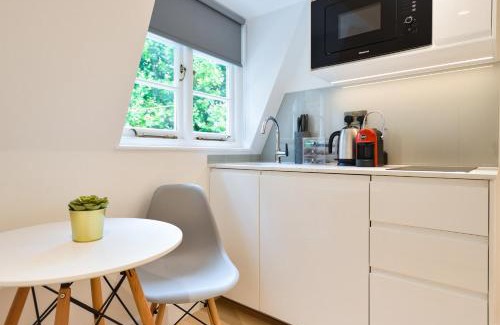 Farringdon Apartment | Leather Lane Concept Apartments