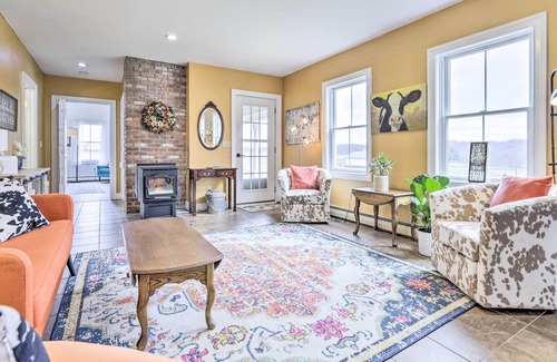 Lebanon House | Lebanon Farmhouse: 29 Mi to Ocean Beach Park!