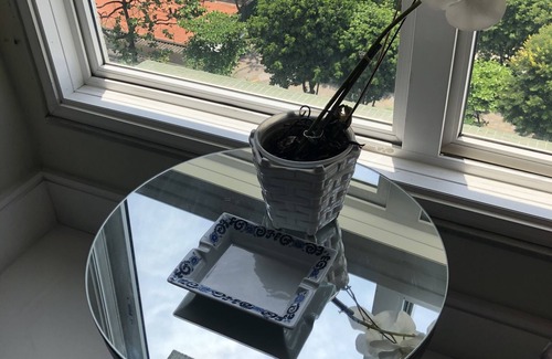 Leblon Apartment | Leblon 2 Qtos com Wi-fi, Vaga e Vista Para a Lagoa