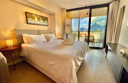 Leblon Apartment | Leblon Studio - View of the Christ, pool and gym.