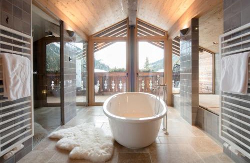 Lech am Arlberg Ski Chalet | Lech Lodge - LEGENDARY
