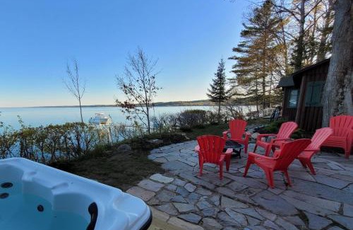 Suttons Bay House | Lee Point Classic Cabins on West Bay with Hot Tub