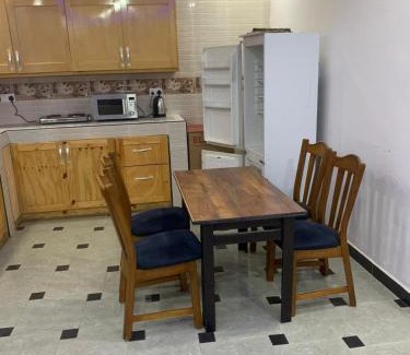 Brufut Apartment | Lee's Apartment by Beach
