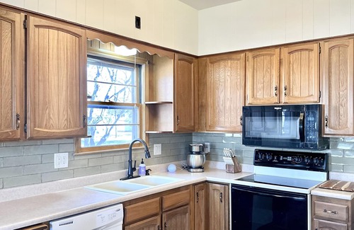 Oskaloosa House | Lee’s Garden House