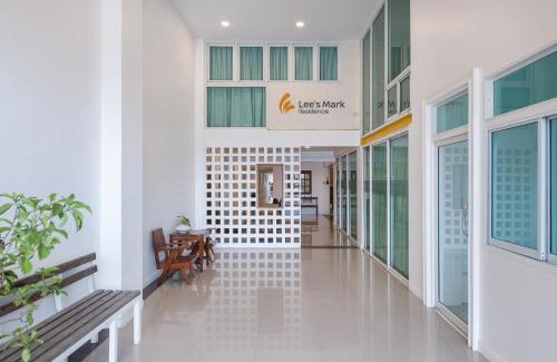 Bang Na Hotel | Lee's Mark