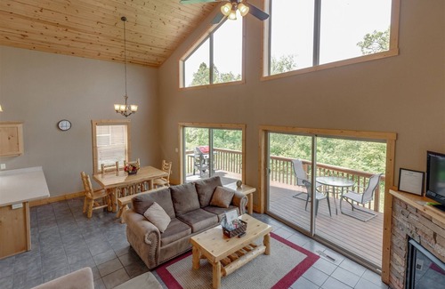 Walker Cabin | Leech Lake Cabin / Modern, Clean, Comfortable