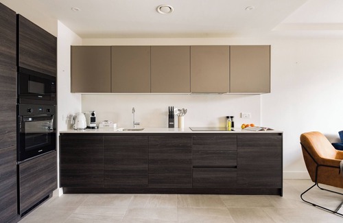 Leeds Apartment | Leeds Centre by Charles Hope