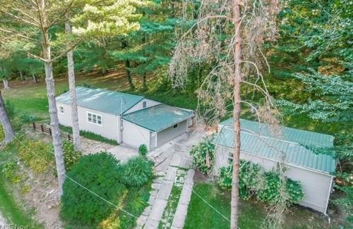 Carrollton House | Leesville Lake Hideout