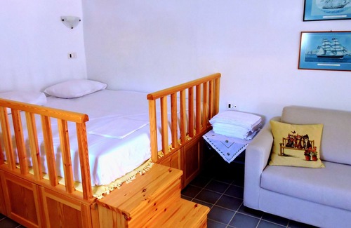 Pedi Apartment | Lefkadio Studio By The Sea