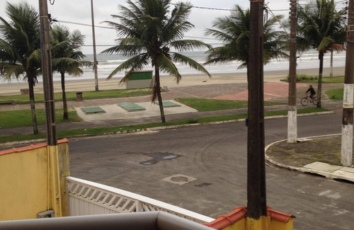 Vilamar House | Left Foot in the Sand (sea view)