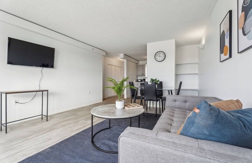 Richmond Apartment | Legacy at Imperial Village 816 I 2 Bed 2 Bath