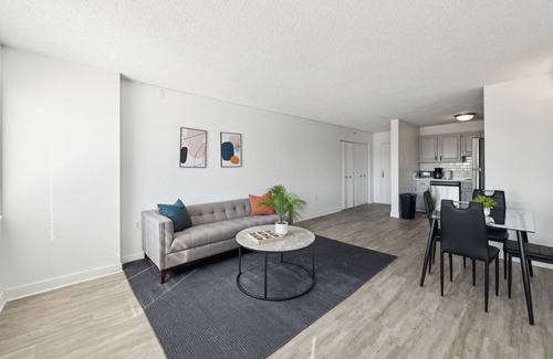 Bellevue Apartment | Legacy at Imperial Village 418 I 2 Bed 1 Bath