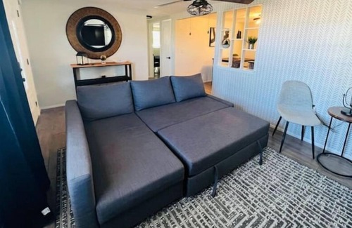 Forest Hills House | Legacy Aura Welcomes You Home