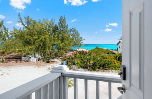 Farmer's Hill Apartment | Legacy Beach Suites