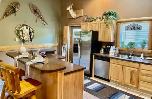 Eau Claire House | Legacy farm waterfront horse farm with 3bedroom in a barn complex in Eau Claire.