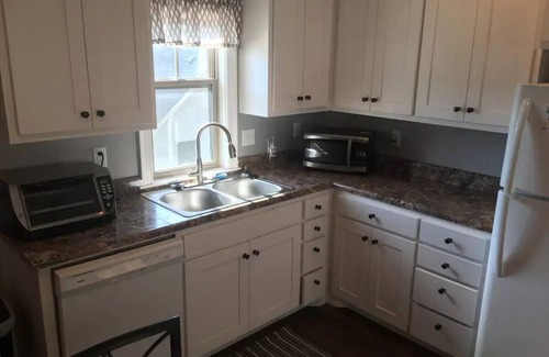 Searcy Apartment | Legacy Park Apartment next to Harding University