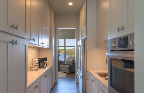 Bremen House | "Legacy Pointe" - A Luxurious Smith Lake Home and place to relax & have fun!