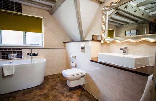 Harnham Hotel | Legacy Rose and Crown Hotel