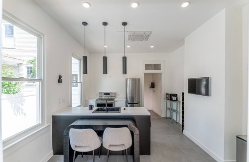 Mosby Apartment | Legend RVA - Modern, Chic, Minimalist