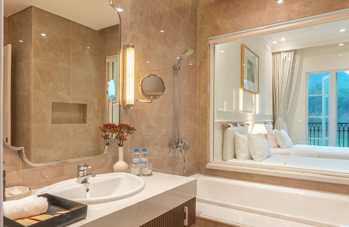 Kim Bang Hotel | Legend Valley Hotel Ha Nam