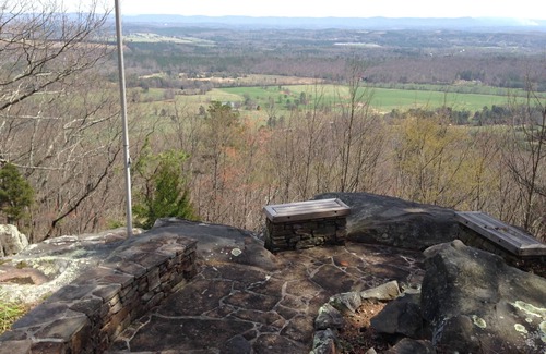 Cloudland House | Legendary lookout mountain escape with million dollar view.