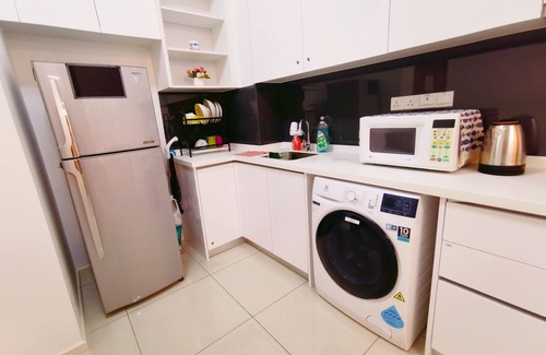 Medini Apartment | Legoland 3mins drive @Joyful Delight Families Suite -1-8pax -Pool Garden View