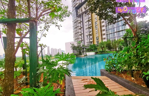 Medini Apartment | Legoland 3mins drive @Joyful Delight Families Suite -1-8pax -Pool Garden View