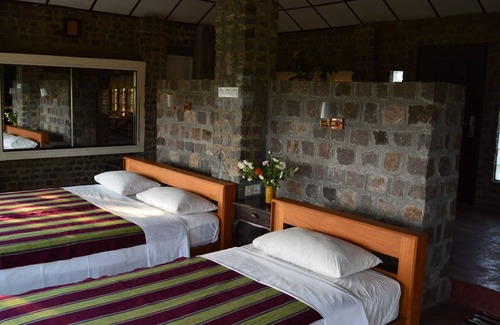 Yenangyaung House | Lei Thar Gone Guest House