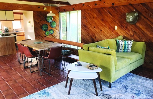 Port Haywood House | Leia's Folly, Mid-Century Modern Waterfront Retreat on the water w/kayaks & R2D2