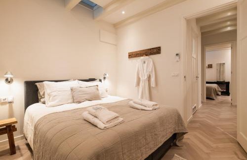 Museum Quarter Apartment | Leidse Square 5 star Luxury Apartment