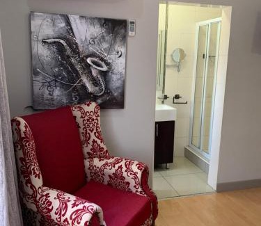 Newcastle House | Leighton Court